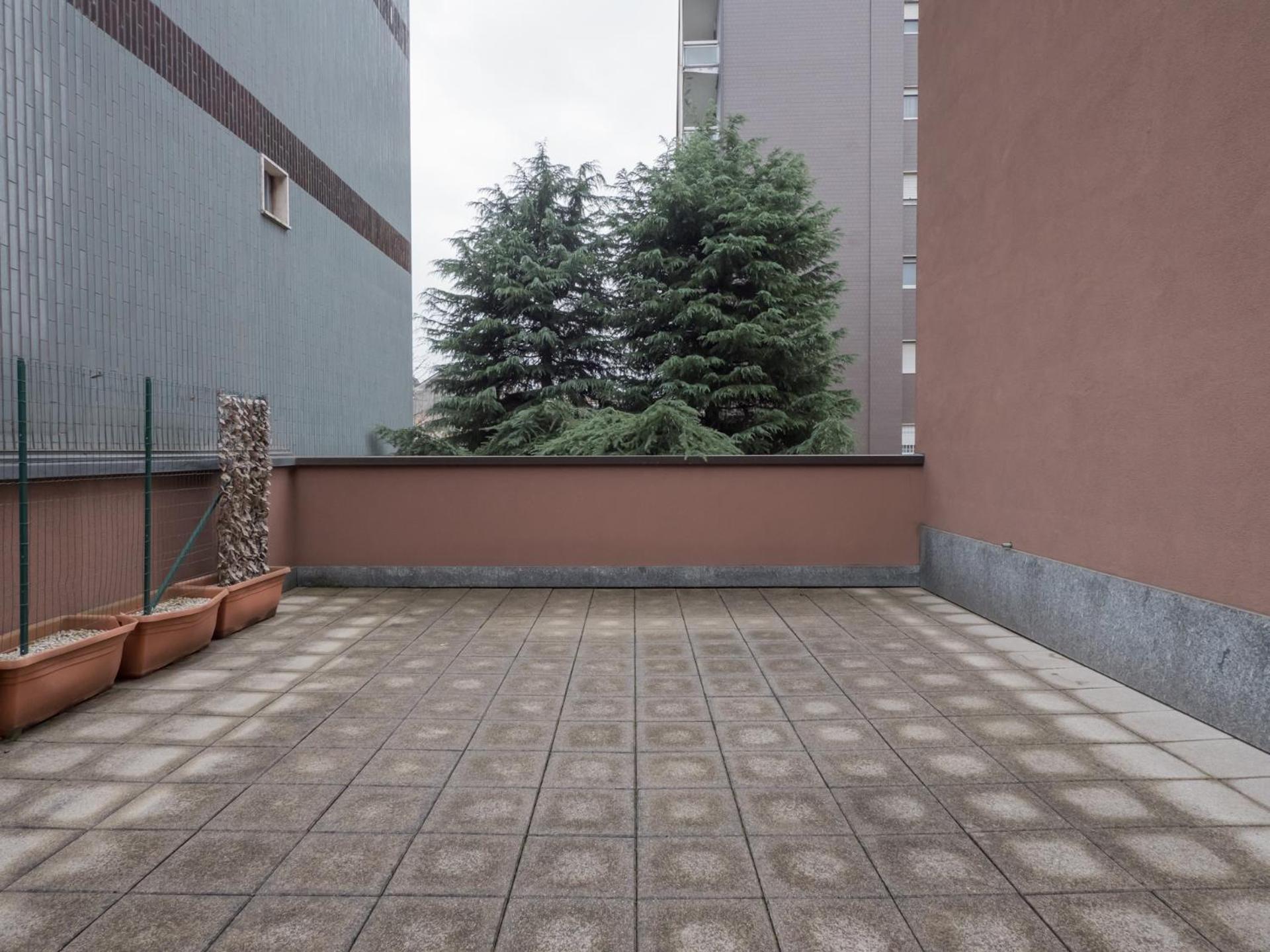 Rentopolis Apartments - Palazzo Candiani Milan Exterior photo