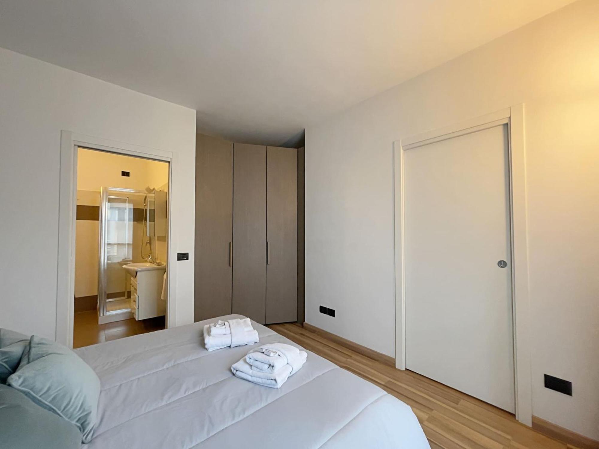 Rentopolis Apartments - Palazzo Candiani Milan Exterior photo